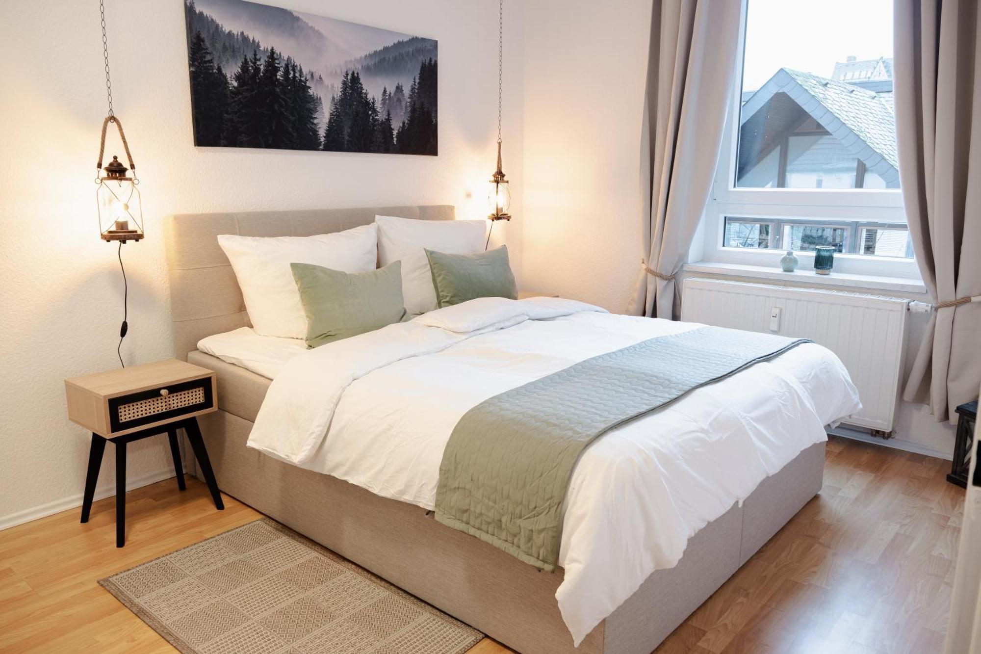 Jasta Homes Altstadt, Zentral, Ueberdachter Parkplatz, Netflix, Vollausstattung, Loft, Modern Und Komfort Hamelin Exterior foto